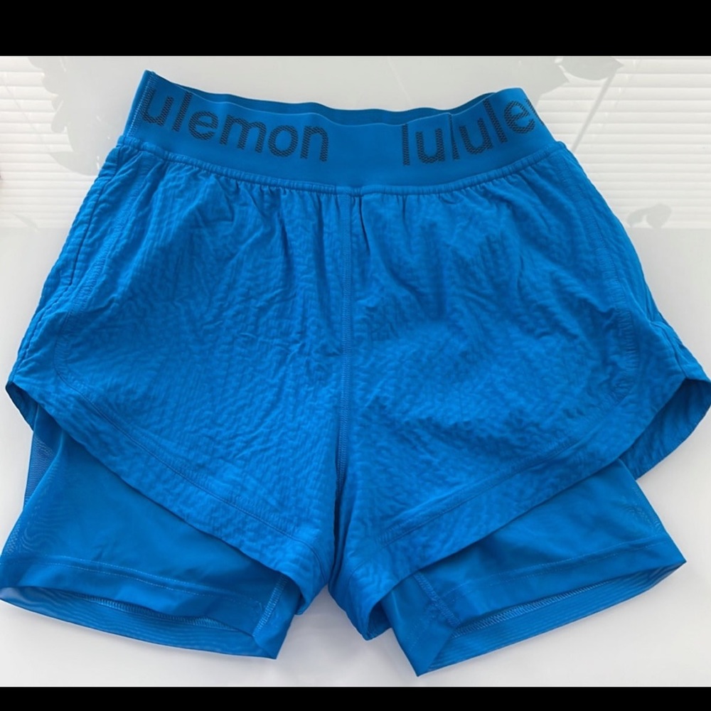 Lululemon high rise train short